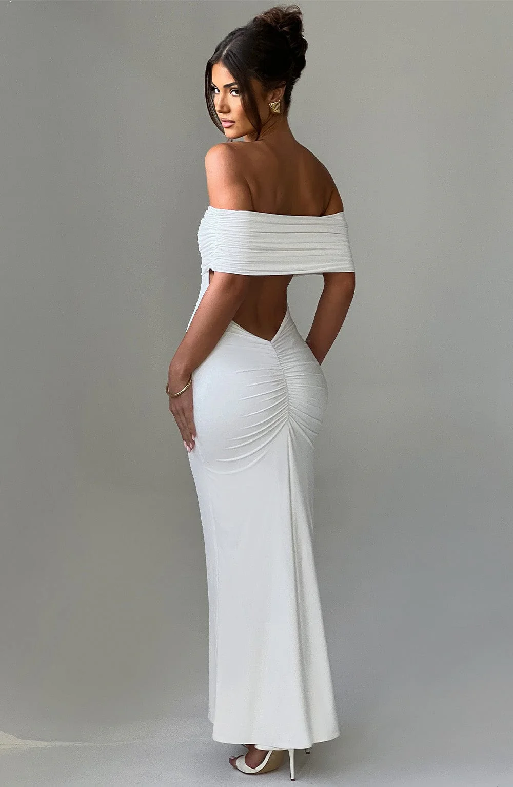 Bloom ™ |  Kellyn – Verfijnde Bardot Maxi-jurk - Image 15