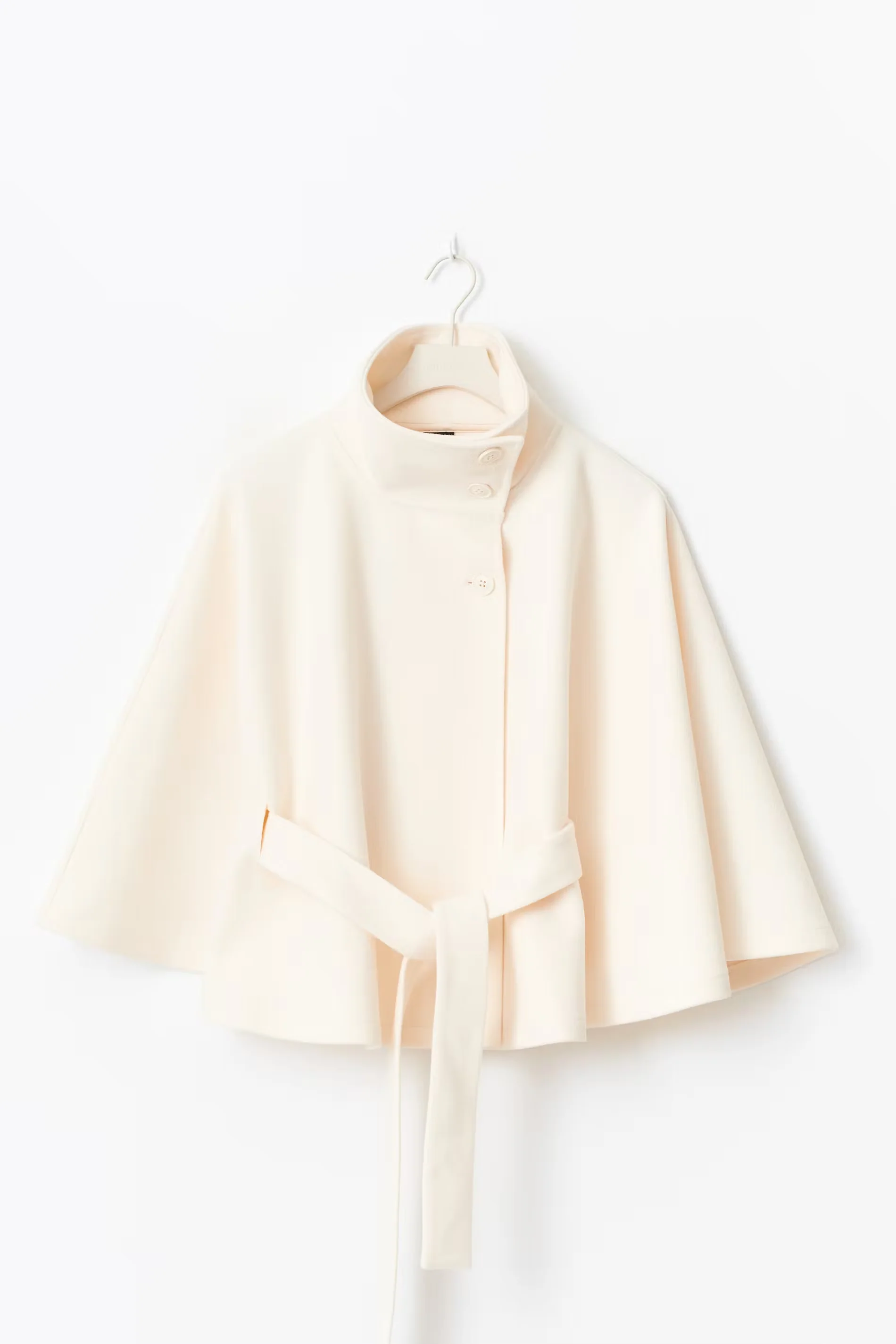 Loreza Capejas | Elegante Damesjas met Ceintuur & Hoge Kraag - Image 4